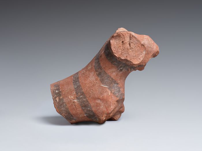 Tiger (?) figurine