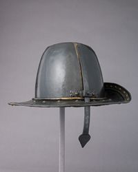 Arrowhead (<i>Yanone</i>)