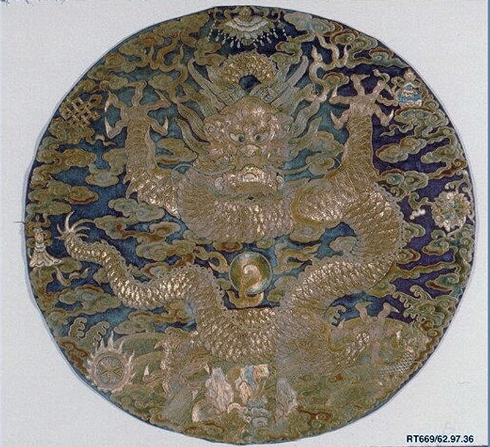 Dragon Roundel from a Ceremonial Garment