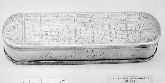 Tobacco box