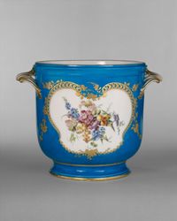Snuffbox