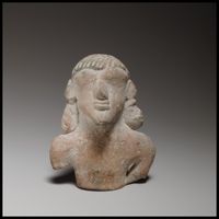 Terracotta pyxis (box with lid)