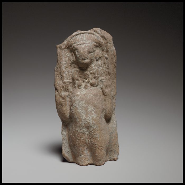 Standing nude female figurine
