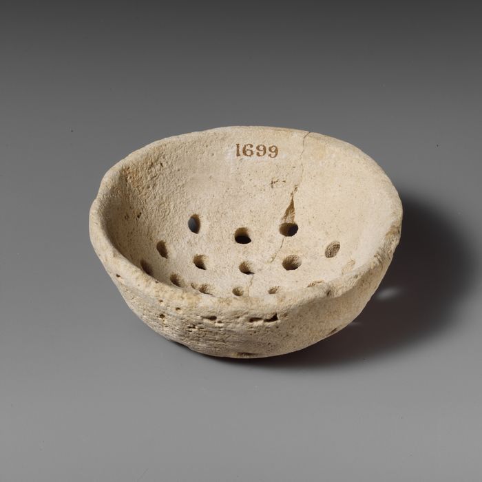 Limestone strainer