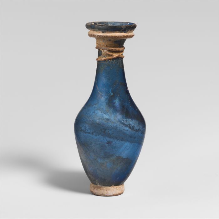 Glass jug
