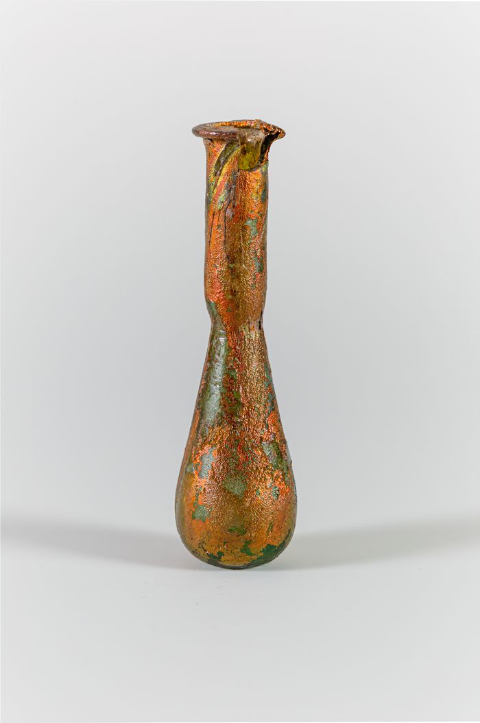 Glass perfume bottle