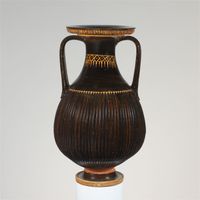 Bronze hoof