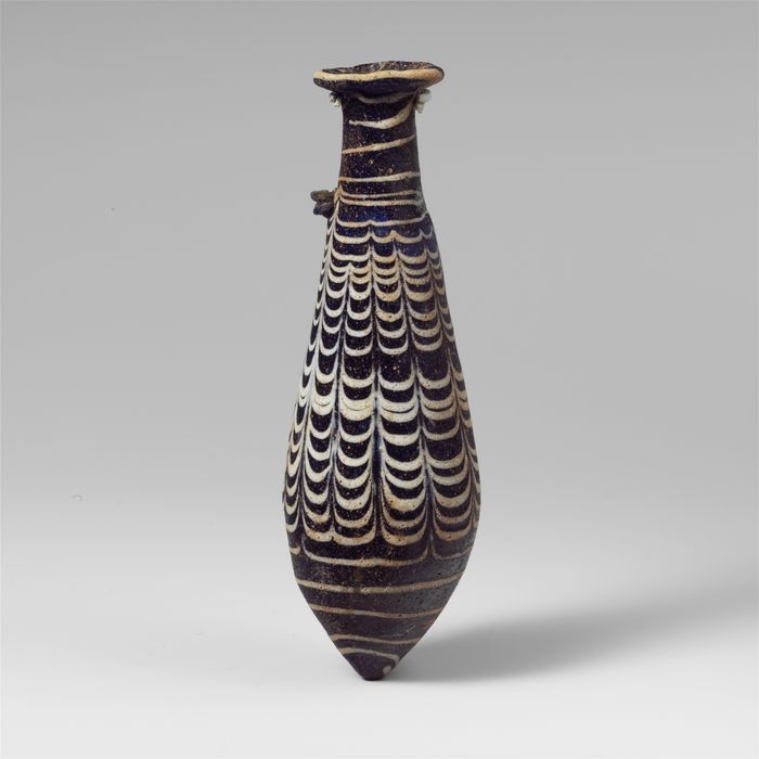 Glass alabastron (perfume bottle)