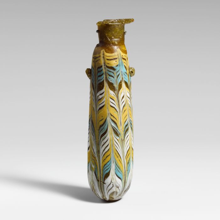 Glass alabastron (perfume bottle)