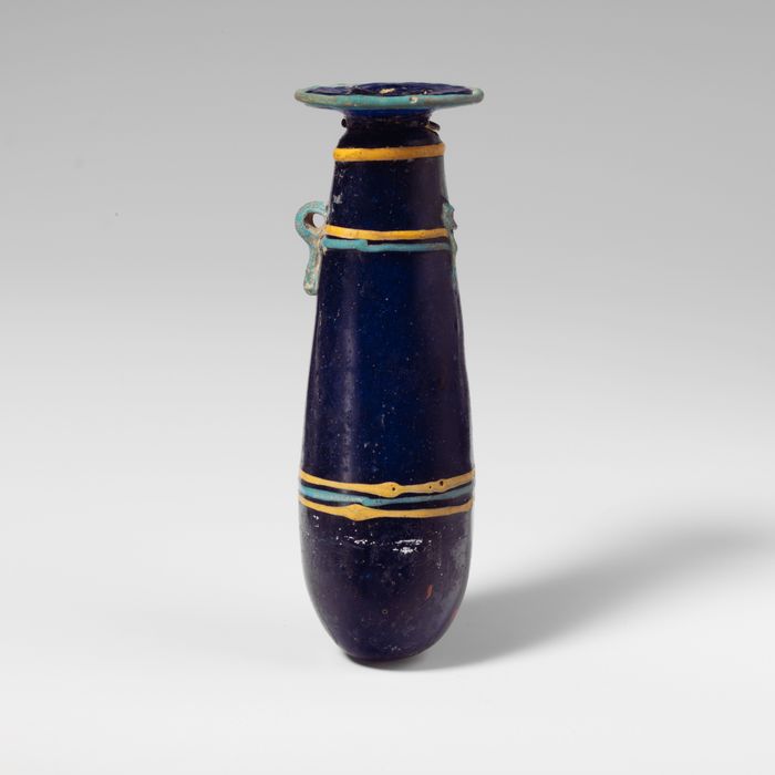 Glass alabastron (perfume bottle)
