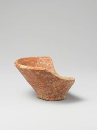 Terracotta rim fragment of a kylix (drinking cup)