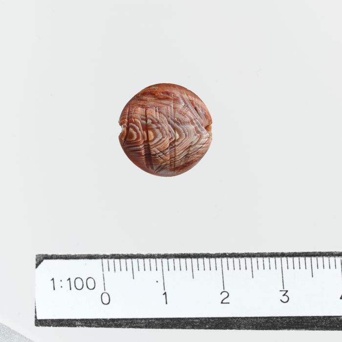 Agate lentoid seal