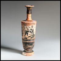 Glass amphoriskos (perfume bottle)