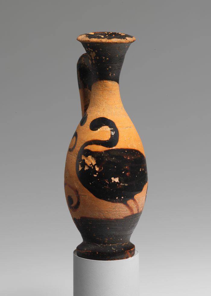 Terracotta toy lekythos (oil flask) with a swan