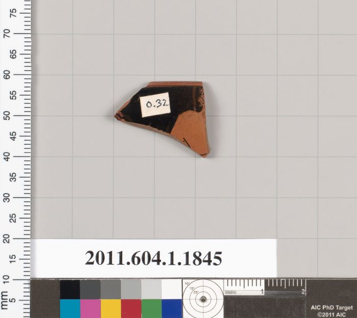 Terracotta rim fragment of a kylix (drinking cup)