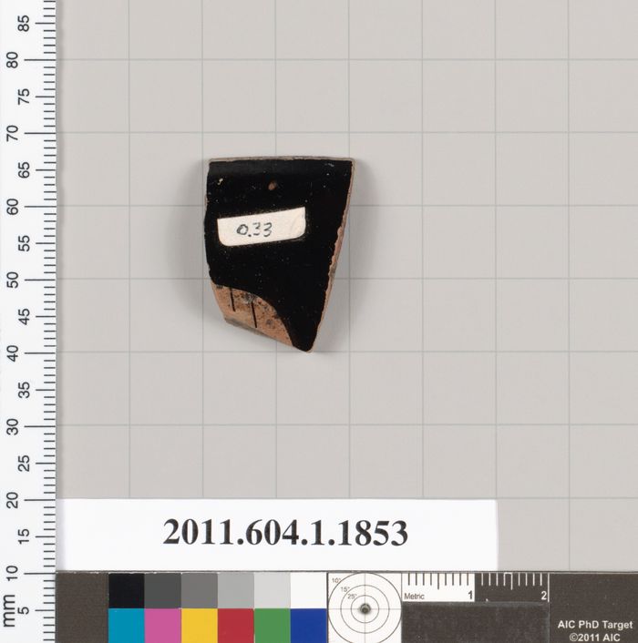 Terracotta rim fragment of a kylix (drinking cup)