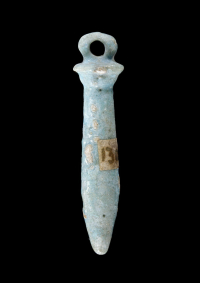 simulacrum vase