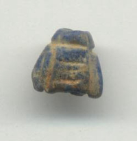 Roman female head figurine with closed neck