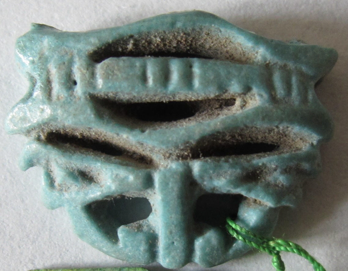 Quadruple symmetrical udjat amulet
