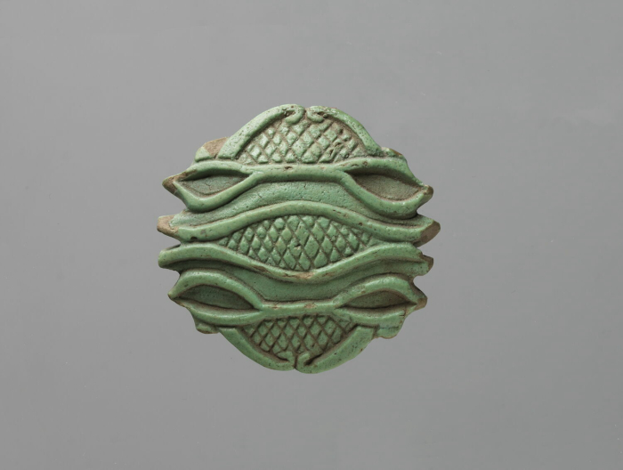 Quadruple symmetrical udjat amulet