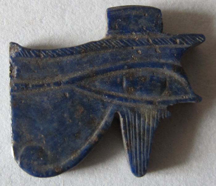 simple single-sided udjat amulet