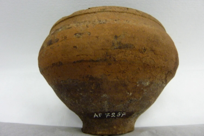 low footed bowl