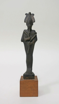 mummified funerary servant