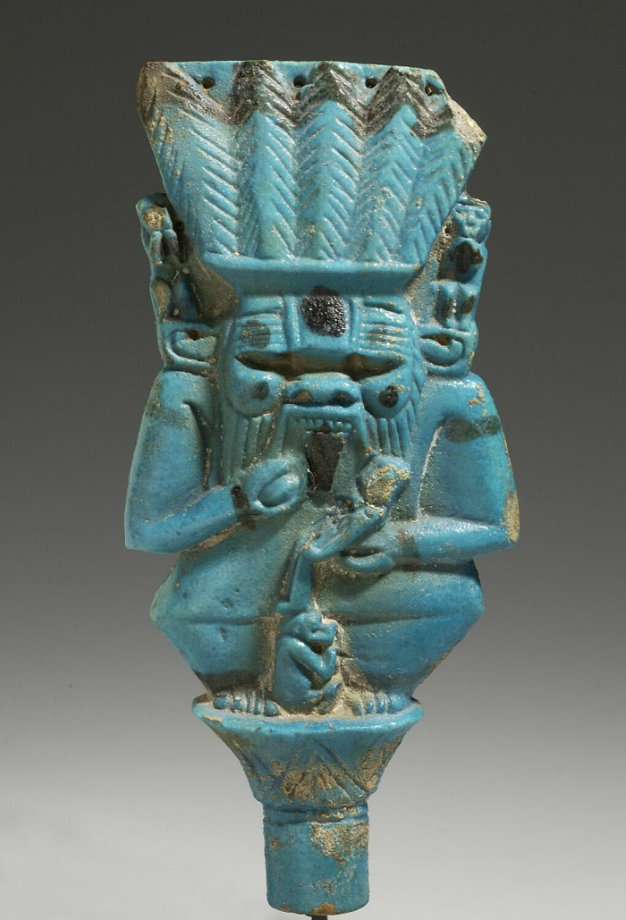 figurine; divine sign