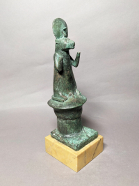 funeral servant vase cover