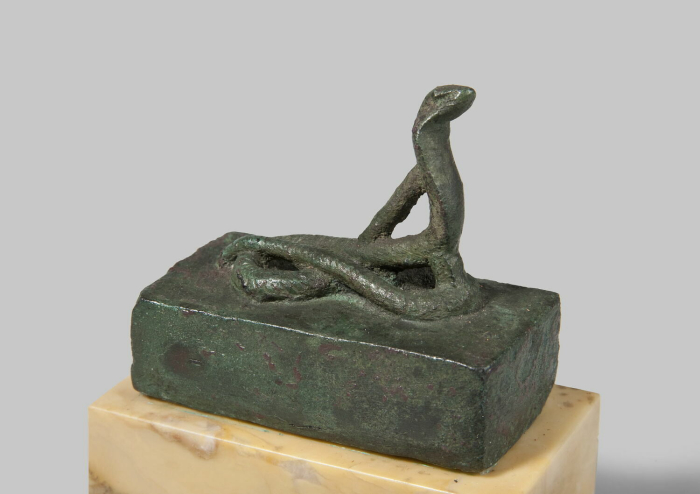 figurine; animal sarcophagus