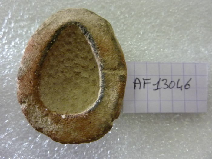 earthenware bead mold