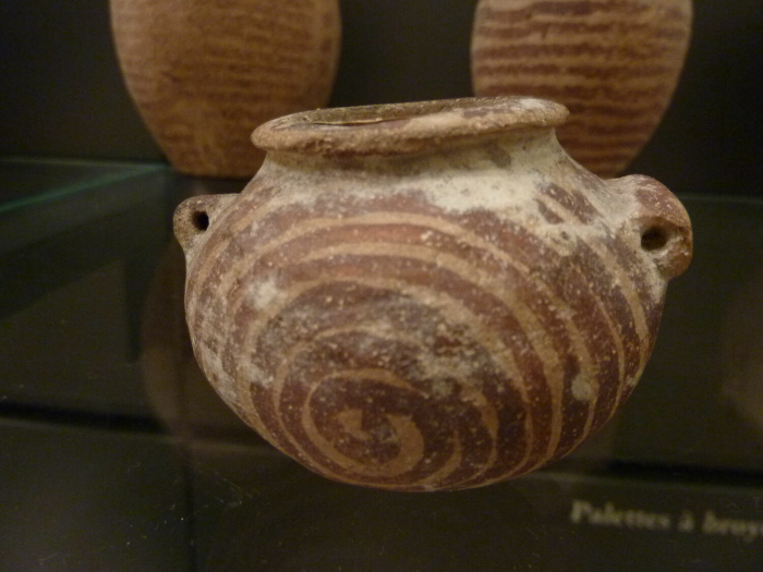 pot; miniature vase