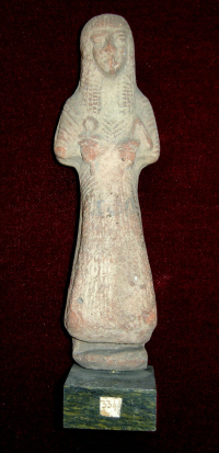 statue