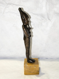 Thumbnail image for statue