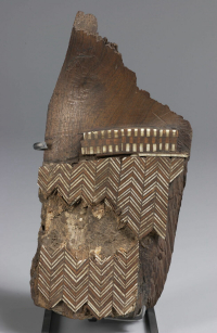 arched stele