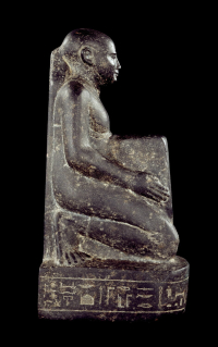 Thumbnail image for Naophore statue