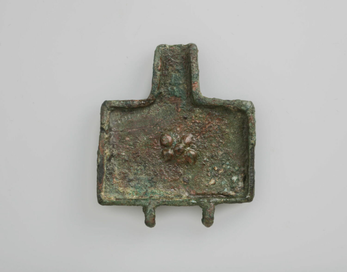 miniature offering table; pendant