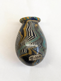 Thumbnail image for vase